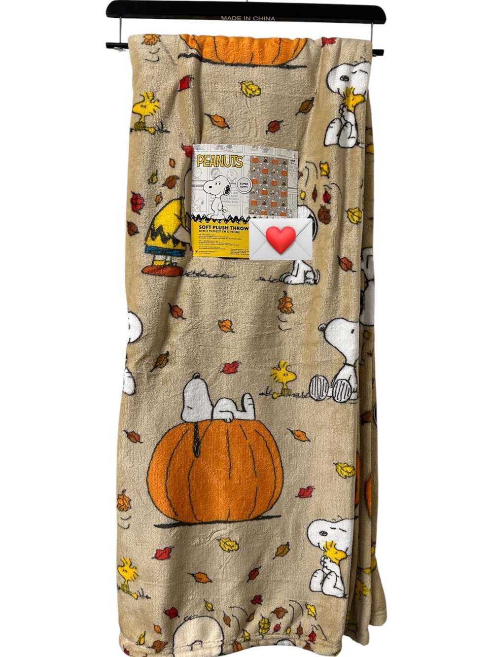 Peanuts Beige Orange Yellow Snoopy Pumpkin Plush Throw
